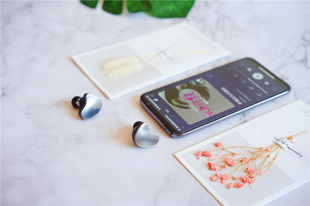 真無線耳機(jī)中的(de)HiFi王者，HIFIMAN TWS800體(tǐ)驗