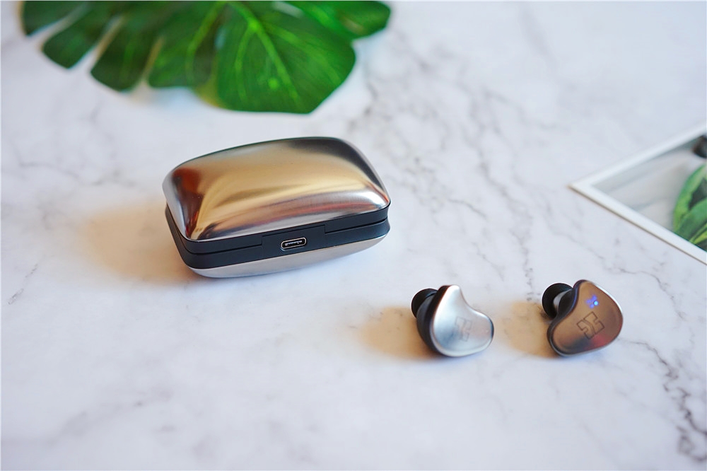 真無線耳機(jī)中的(de)HiFi王者，HIFIMAN TWS800體(tǐ)驗
